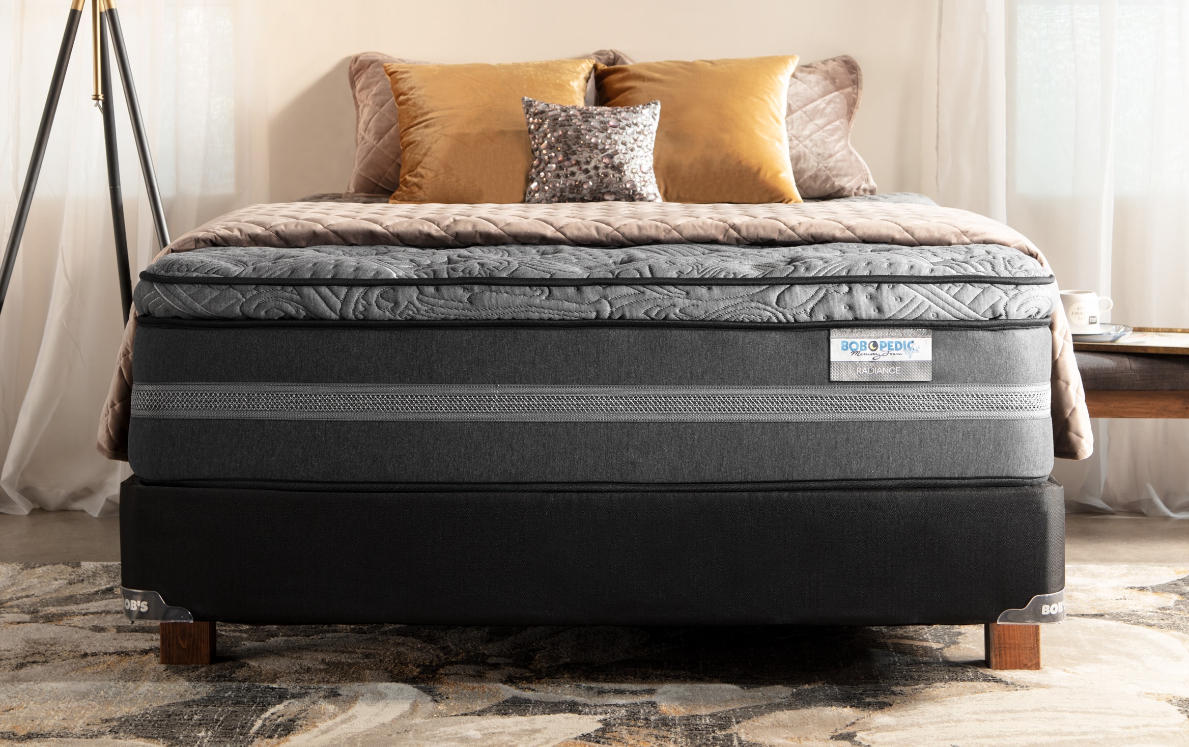 Bob O Pedic Hybrid Radiance California King Firm Mattress Set Bob S Discount Furniture