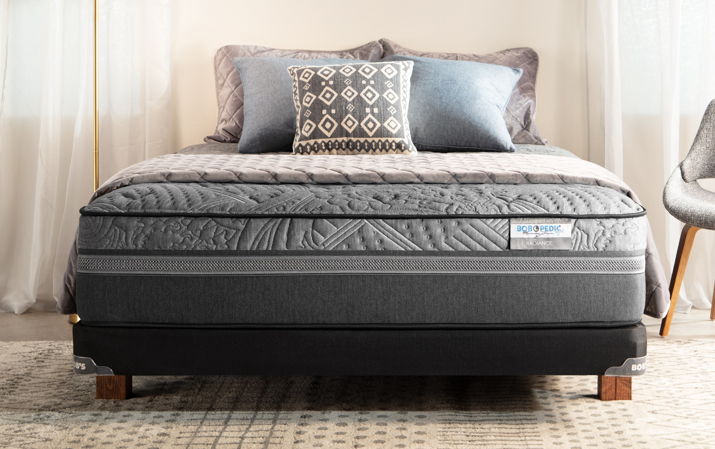 Bob O Pedic Hybrid Radiance King Firm Low Profile Mattress Set Bob S Discount Furniture