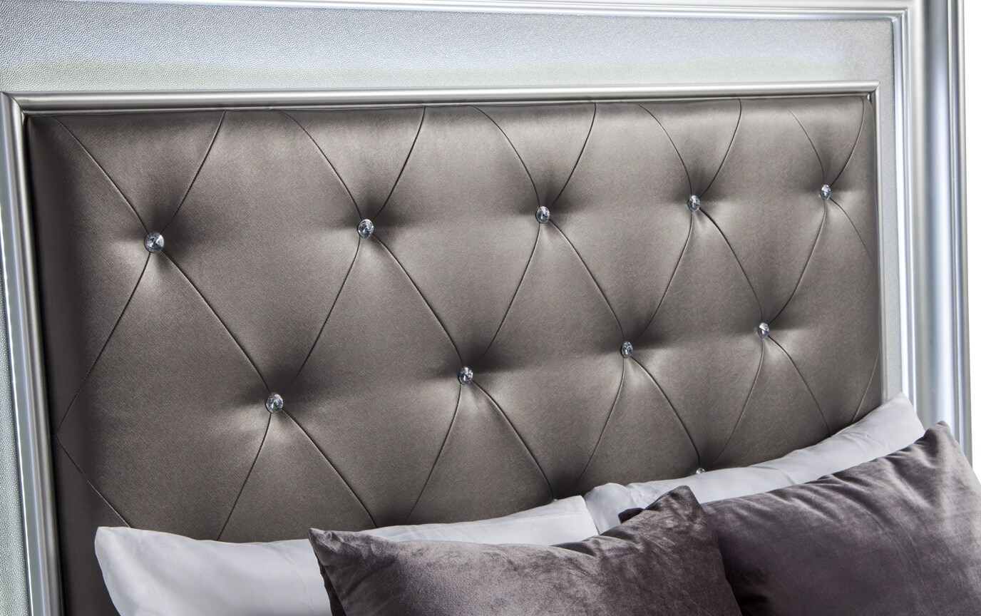 Diva II Queen Bedroom Set