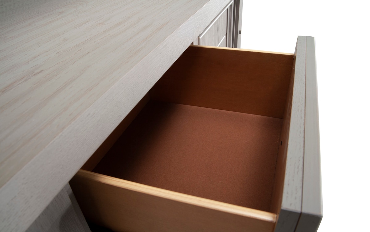 Hudson Gray Gentleman's Chest gray_finish