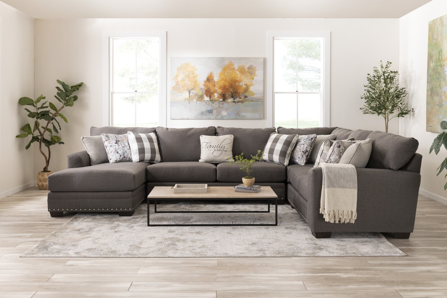 Cottage Chic Gray 150 4 Piece Left Arm Facing Chaise Sectional