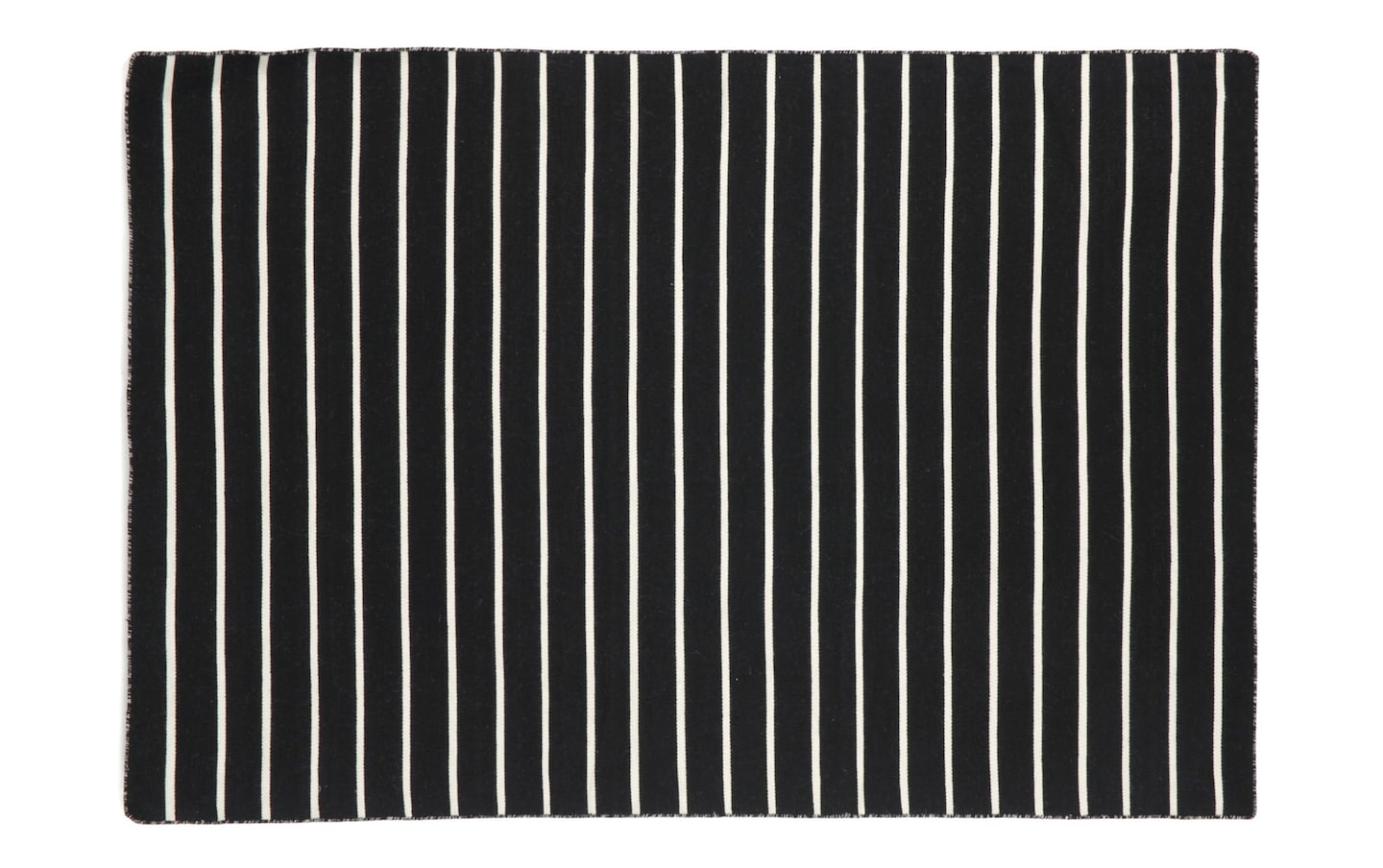 Turin 5' x 7'6'' Black Indoor/Outdoor Rug | Bob's Discount Furniture ...