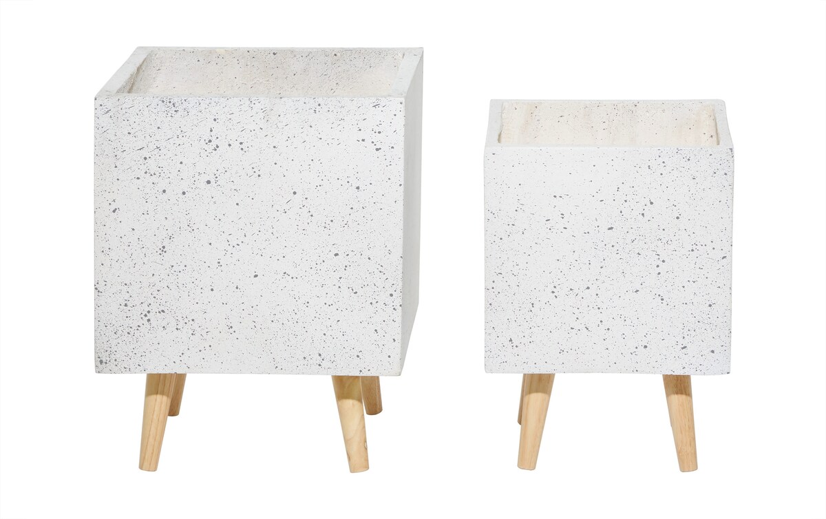 White Outdoor Planters (Set of 2) Bob's Discount Furniture & Mattress