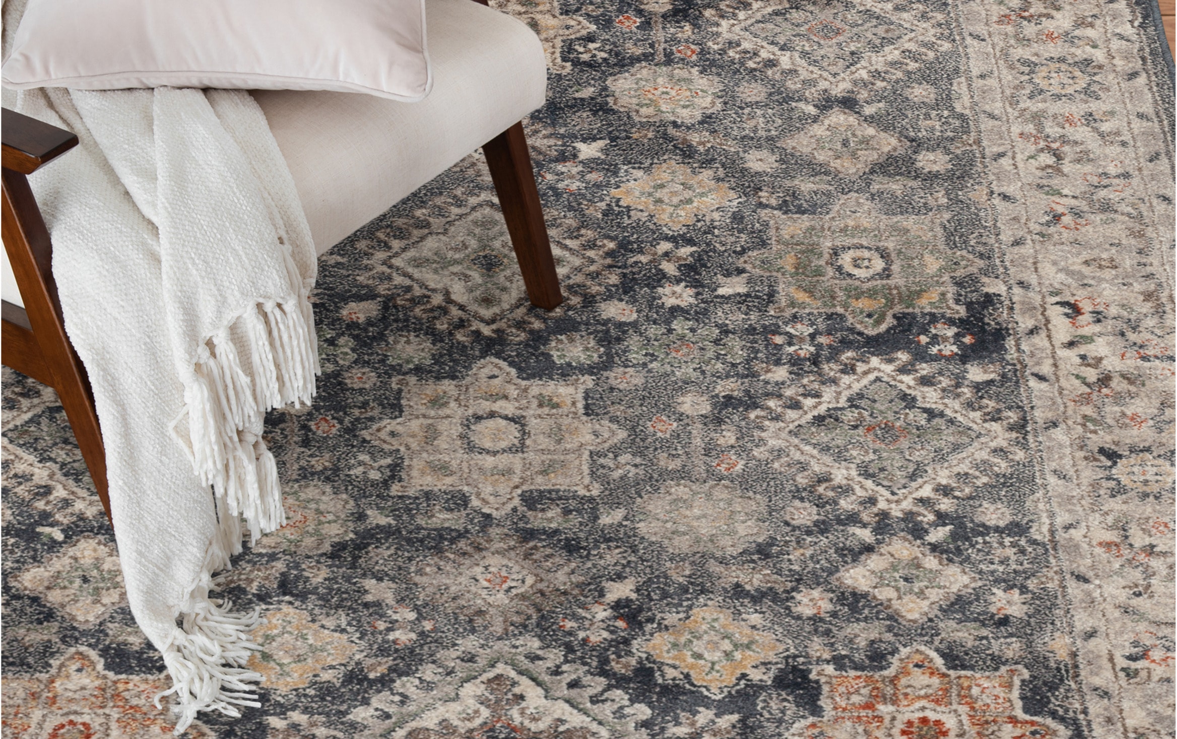 Cami 2'3'' x 7'6'' Rug | 2-x-8