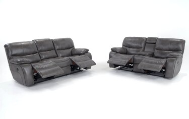 Avenger couch deals bobs furniture