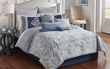 Carver 9 Piece Queen Comforter Set | Bob's Discount Furniture ...