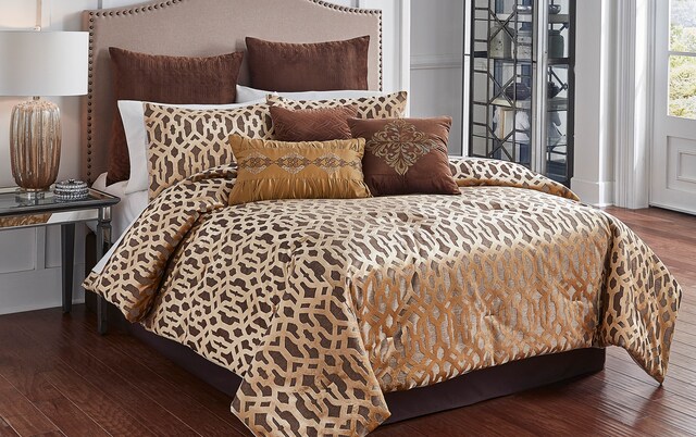 Chambre Queen 9 Piece Comforter Set Bobs Com